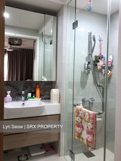 The Lakefront Residences (D22), Condominium #214504281